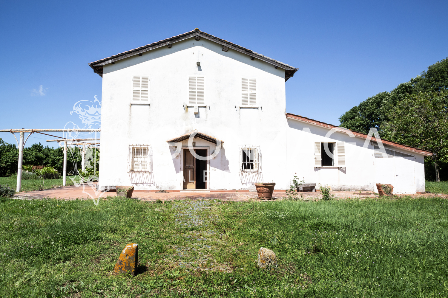 Country estate in Capranica, between Rome and Tuscia