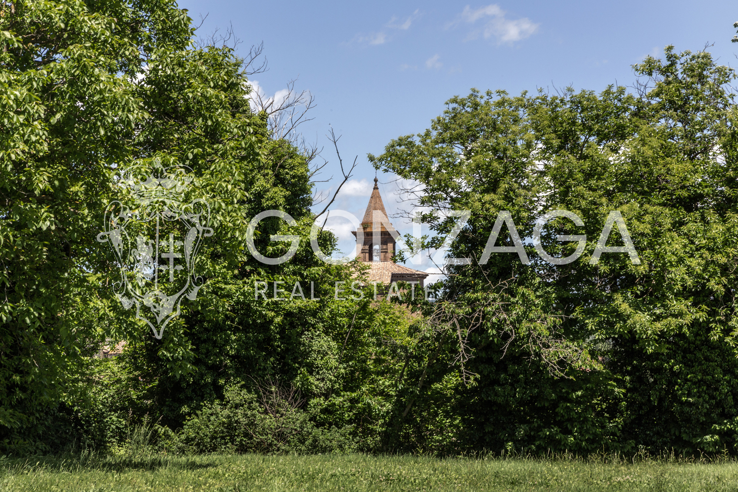 Country estate in Capranica, between Rome and Tuscia