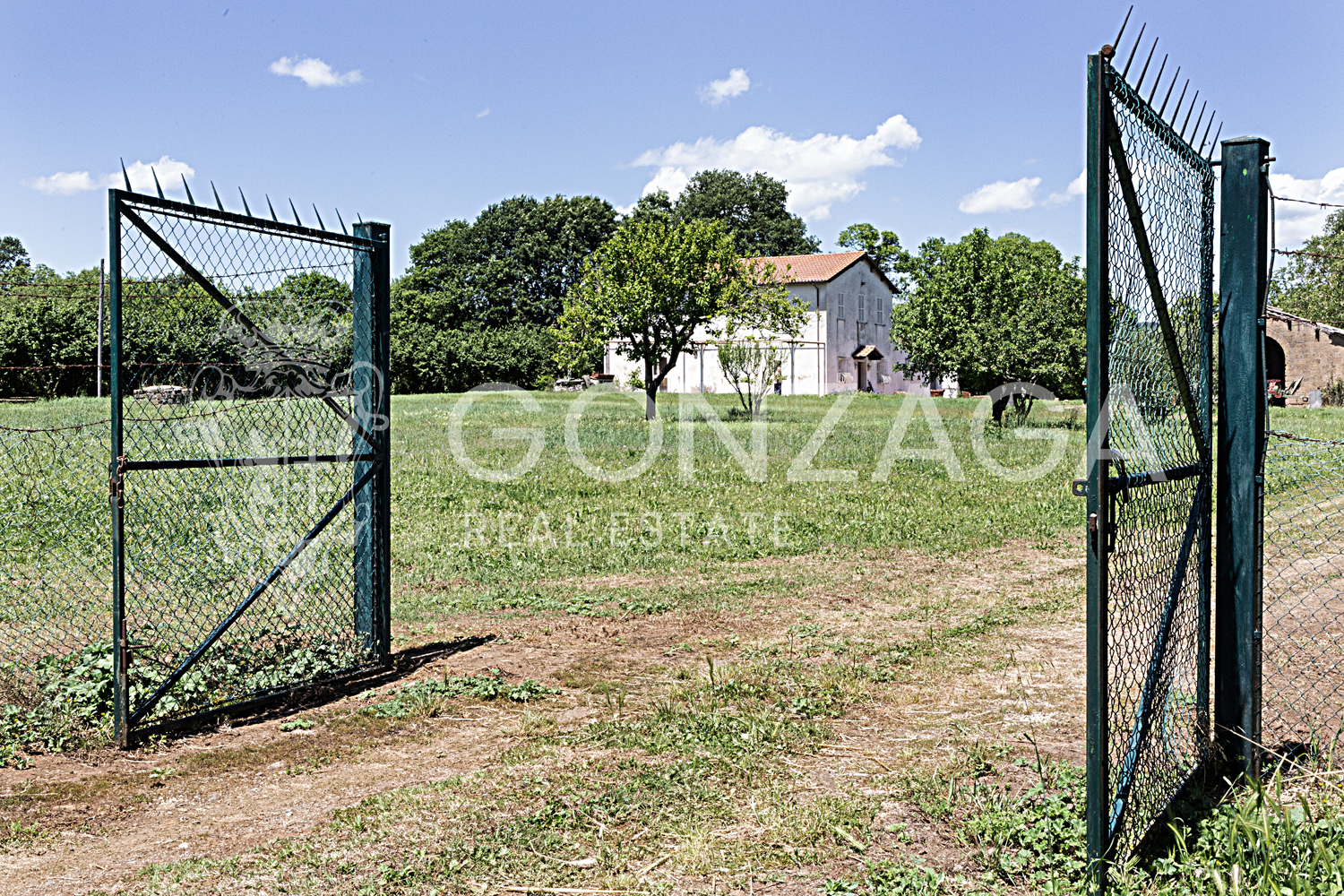 Country estate in Capranica, between Rome and Tuscia