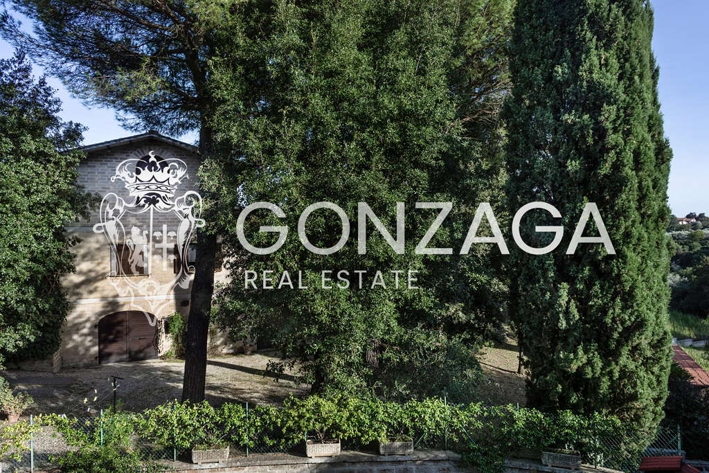 GRE_Vignanello_casale01 copia