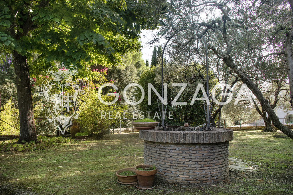 GRE_Vignanello_casale07 copia