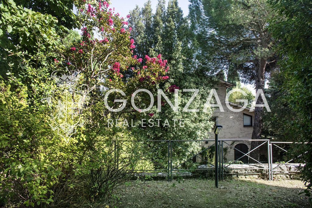 GRE_Vignanello_casale08 copia