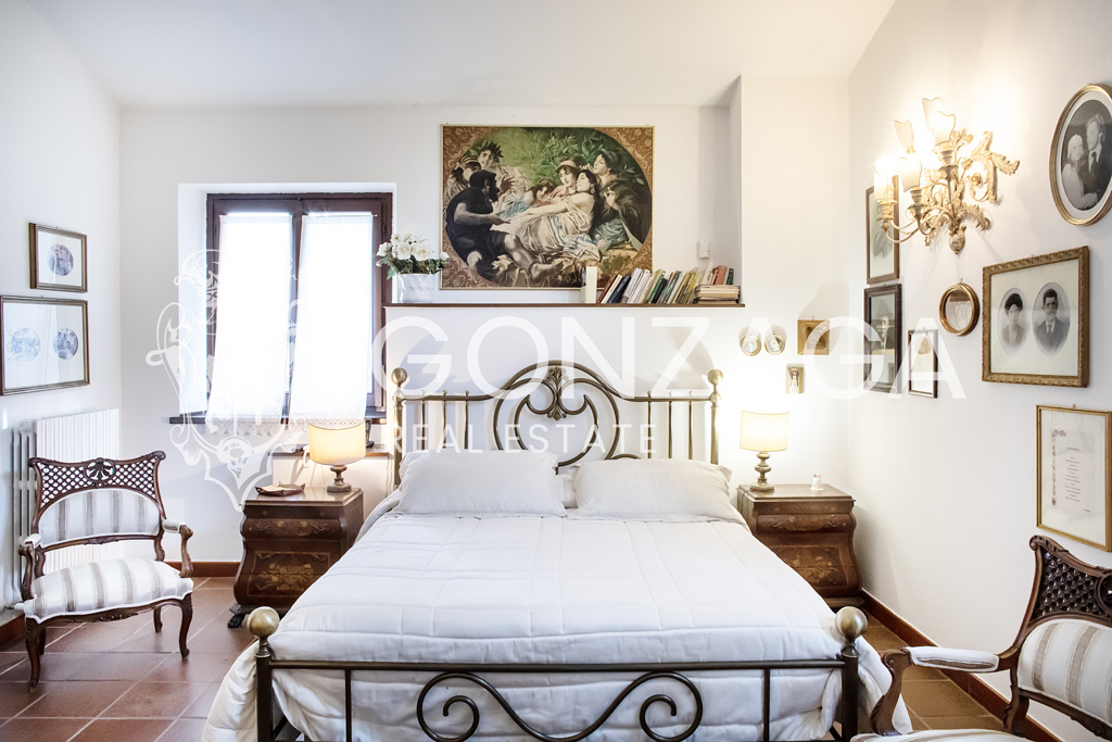 GRE_Vignanello_casale23 copia