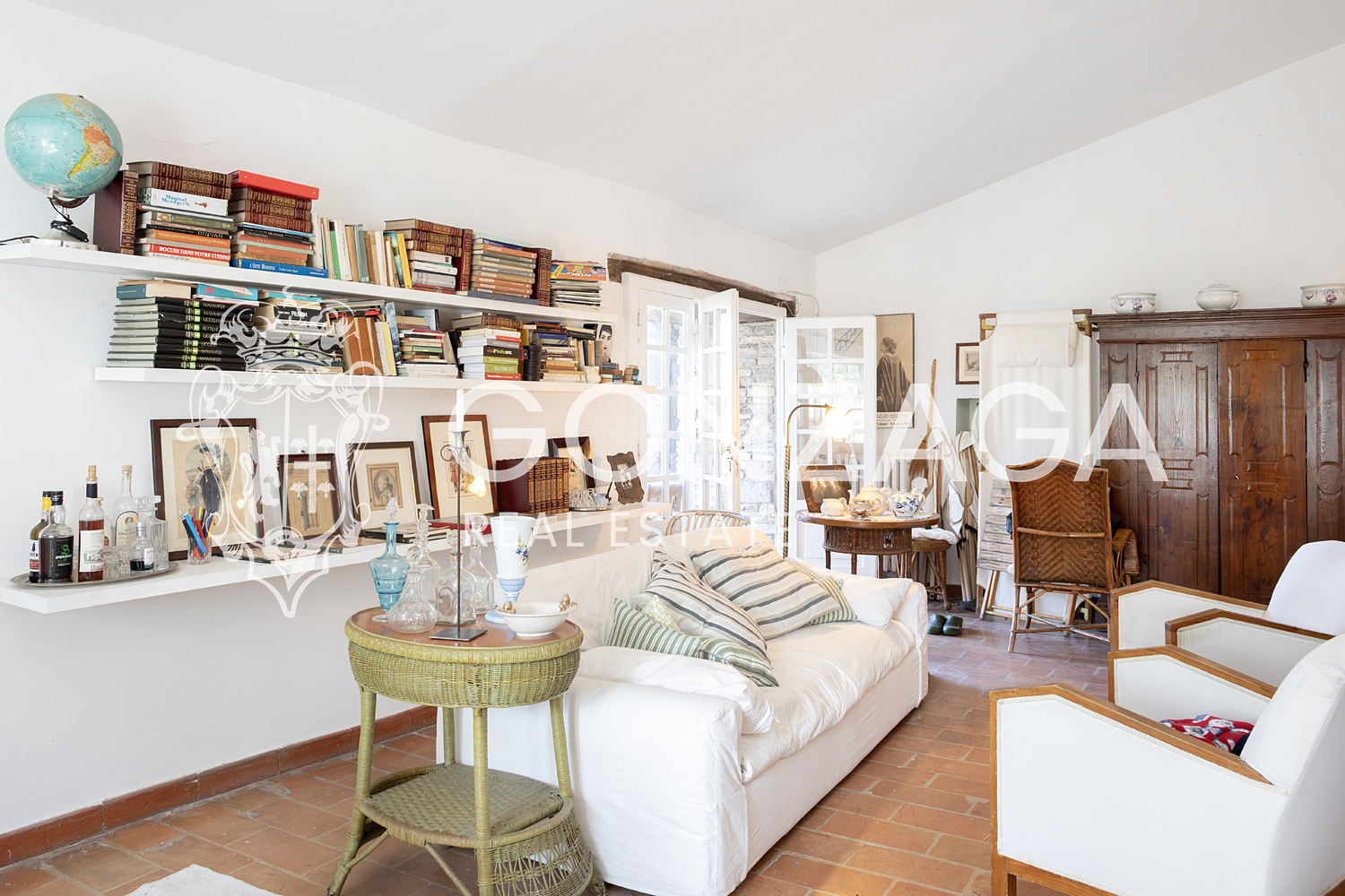 Country House Among Vineyards and Olive Trees in the Narni Countryside