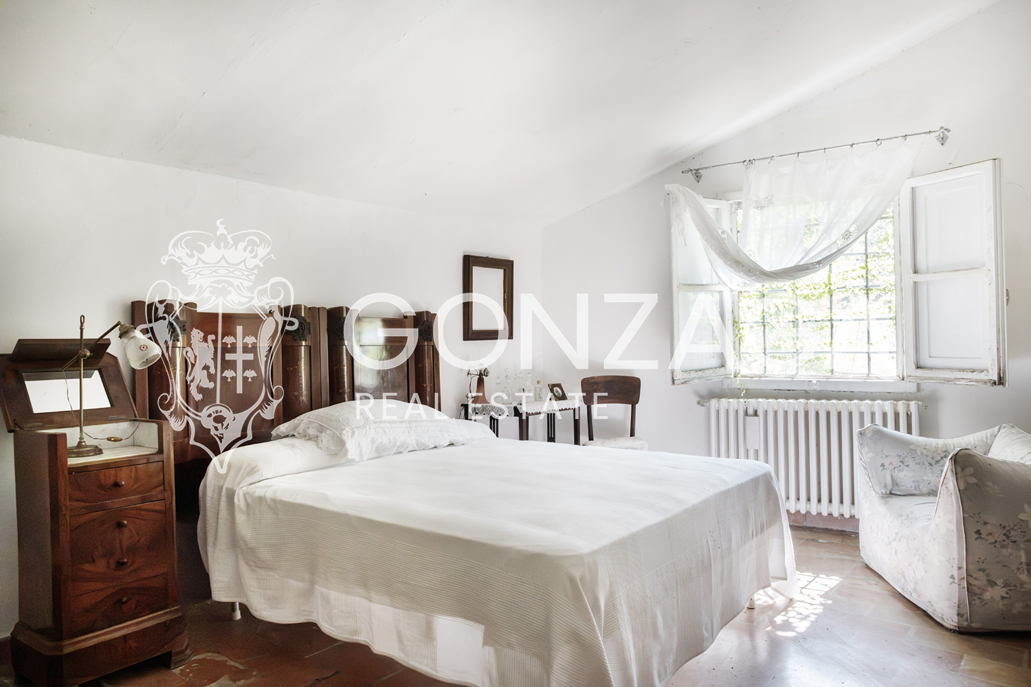Country House Among Vineyards and Olive Trees in the Narni Countryside