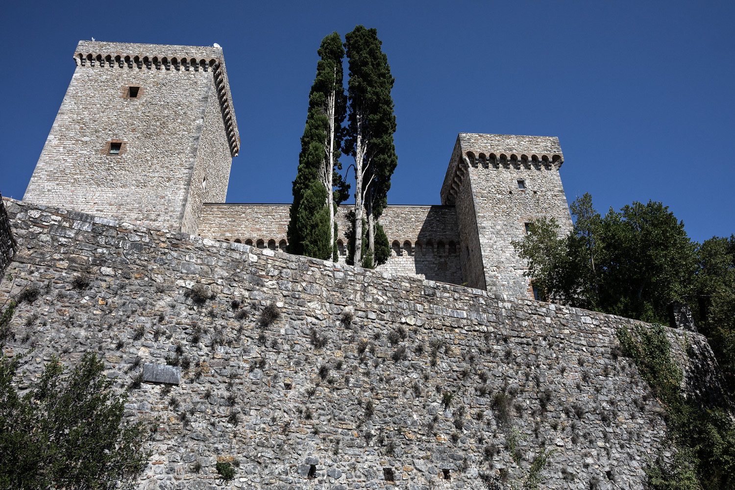 Narni: a medieval town between stone and nature