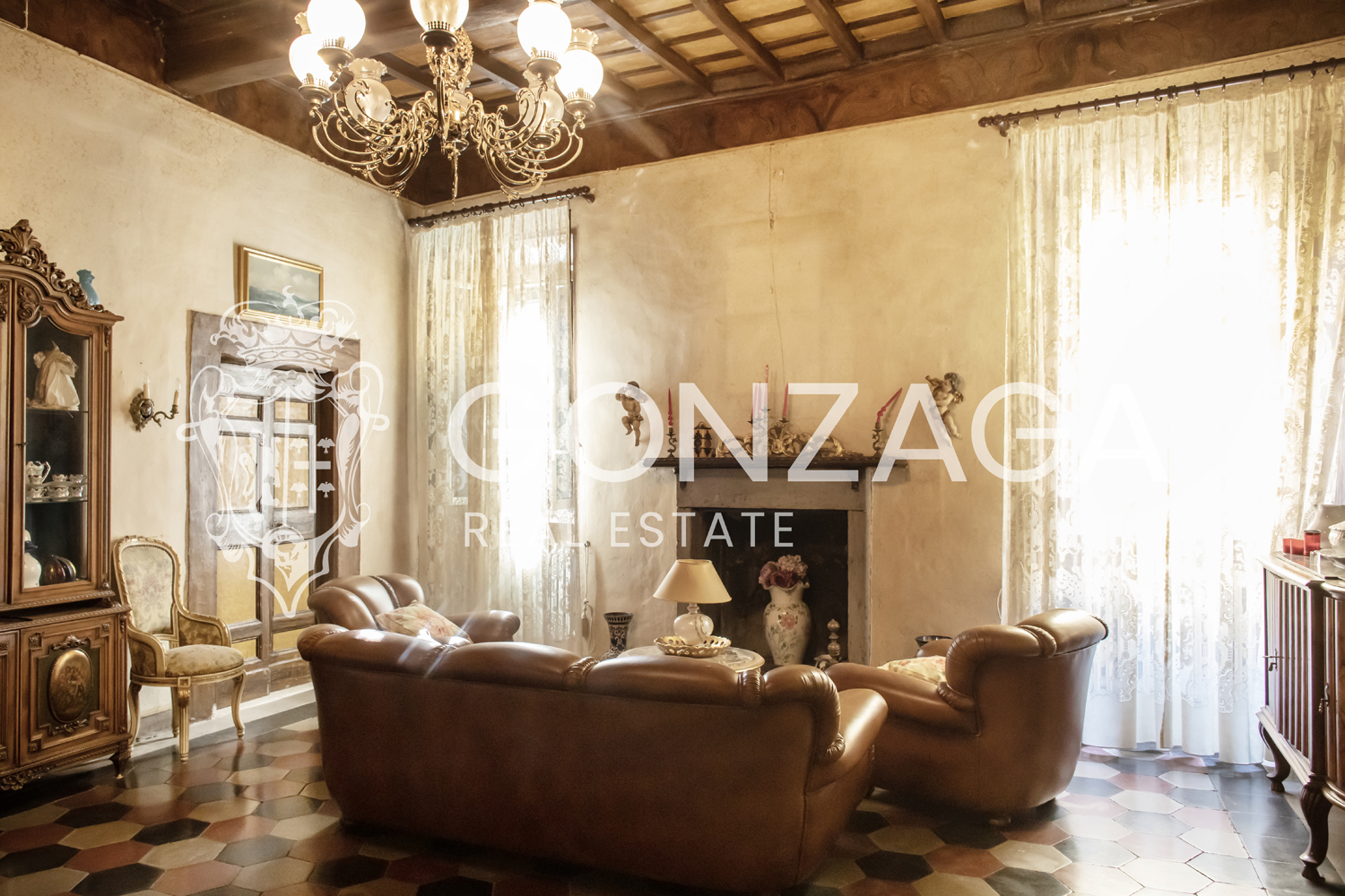 Noble Floor in a 16th Century Palazzo